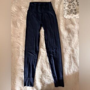 XS PINK active leggings